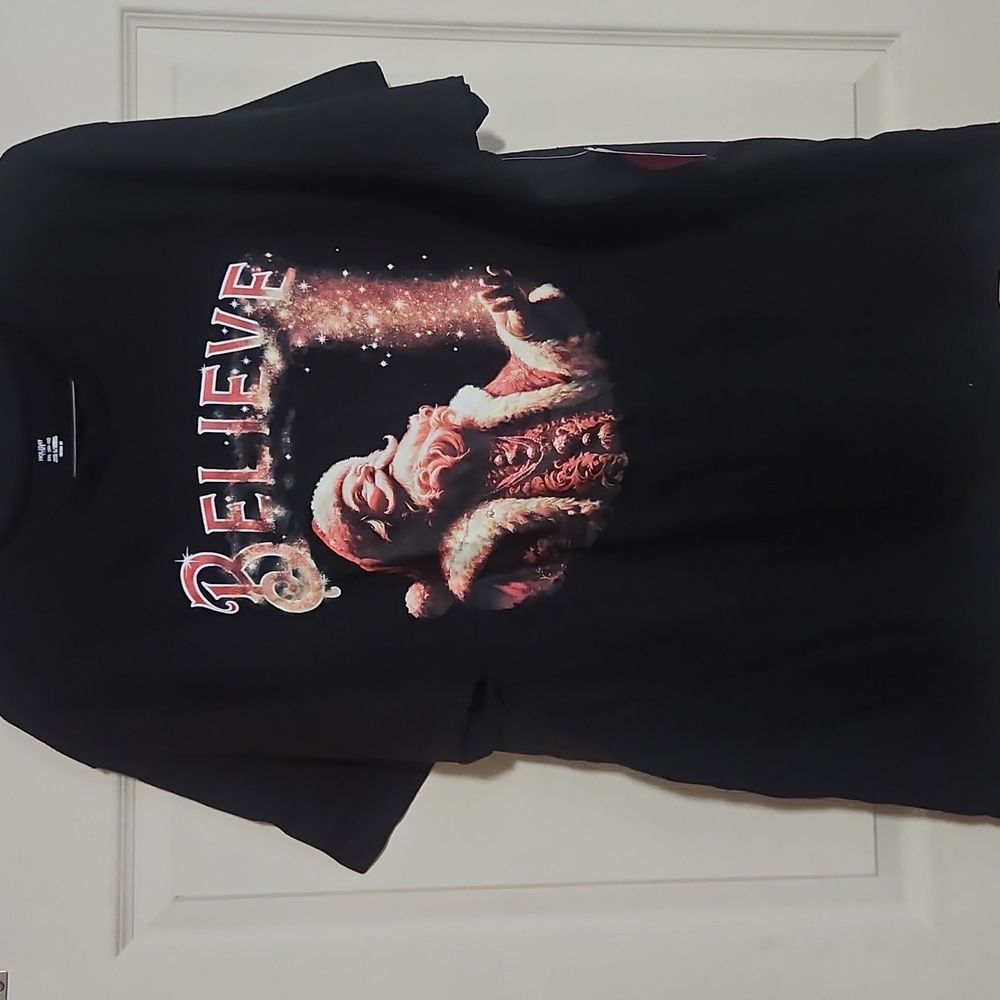 HOLIDAY TIME SANTA BELIEVE TEE: BLACK: NEW WITH TAGS: SIZE 2X